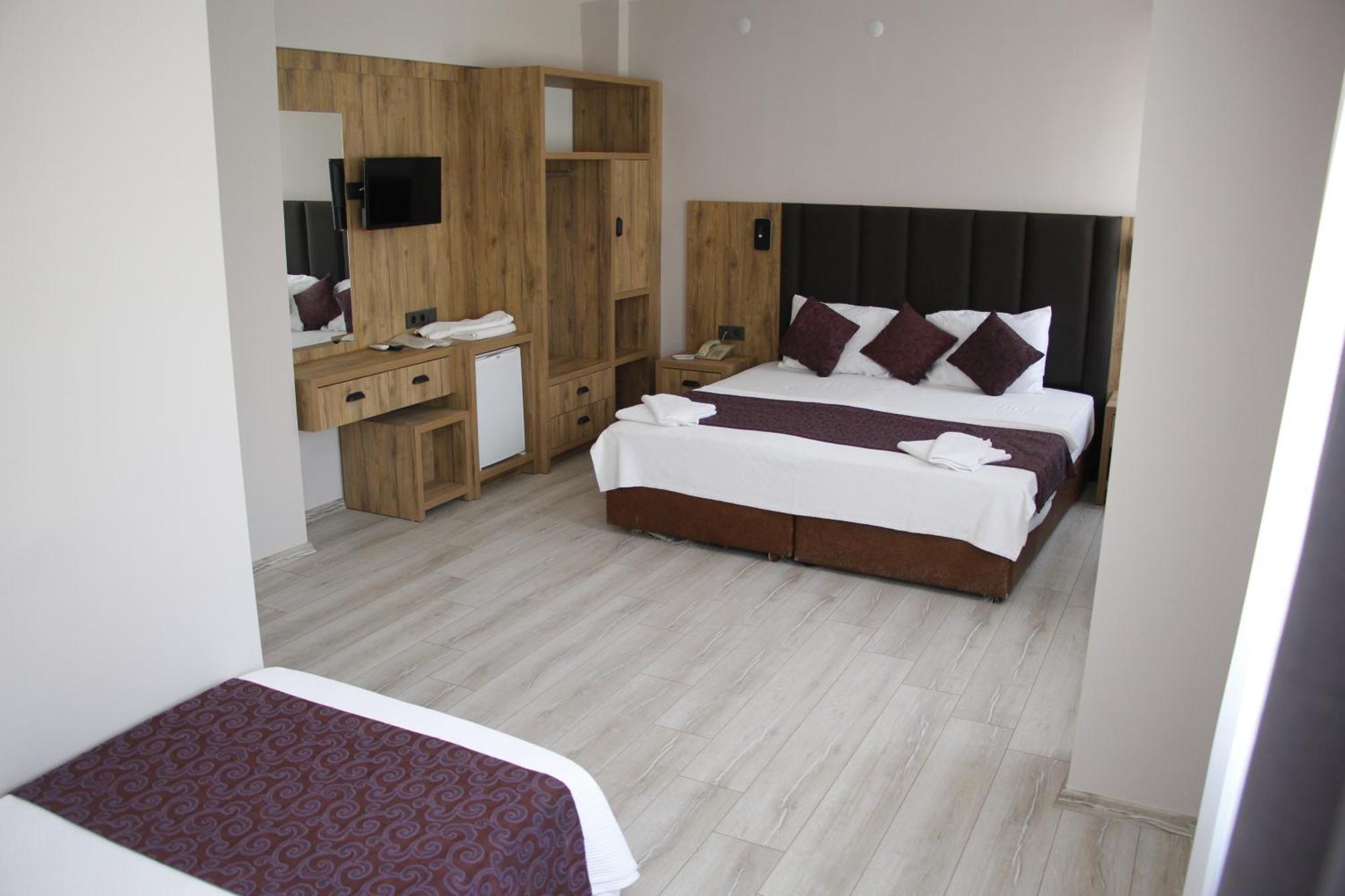 Meryemana Otel 3*